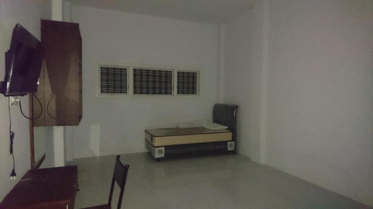 Wisma V Subramaniam Wisma tamu *